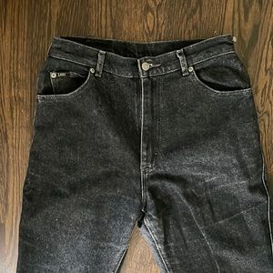 Vintage Lee High-waisted Mom Jeans in Black